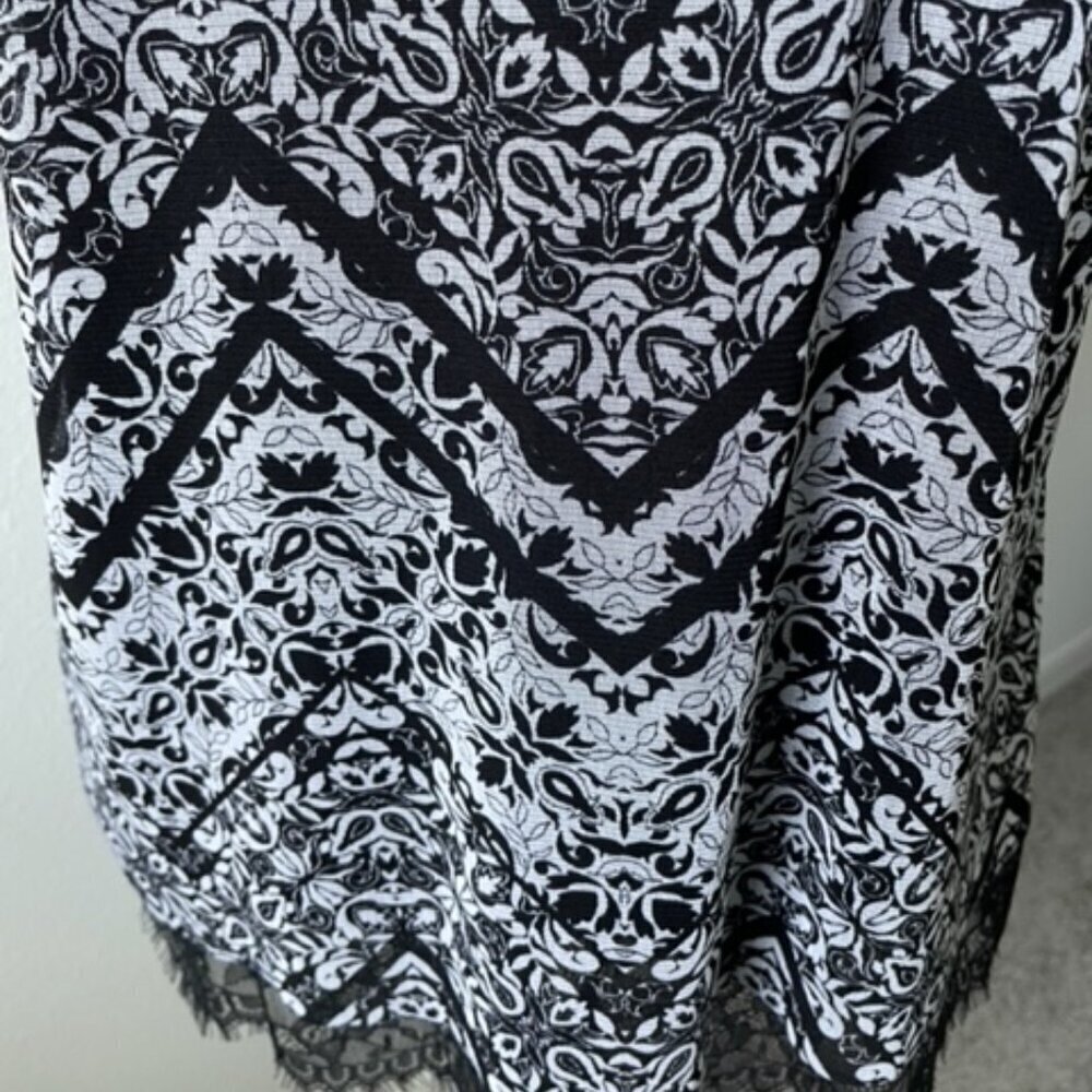 Lace sleeveless‎ shirt - Picture 7 of 7
